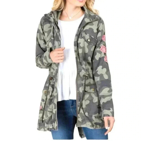 Francesca’s Collections Blue Rain Anorak Camo Embroidered jacket - Picture 1 of 8